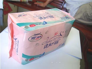 供應(yīng)30片健美芳園日夜組合綿面衛(wèi)生巾