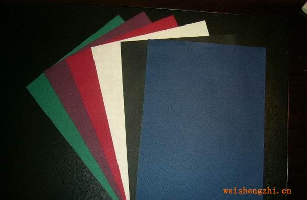供應彩色餐巾紙、彩色膠合紙、彩色桌布、彩色無塵紙