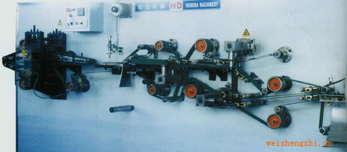 供應(yīng)往復(fù)式衛(wèi)生巾、小護(hù)墊折疊包裝機(jī)(圖)