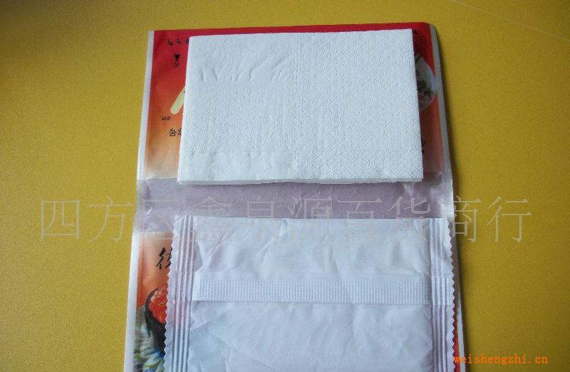 供應優質清新潔凈原生木漿潔面便攜濕巾