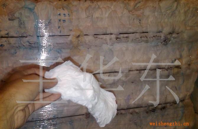 國外次品成人尿褲用于回收打漿。