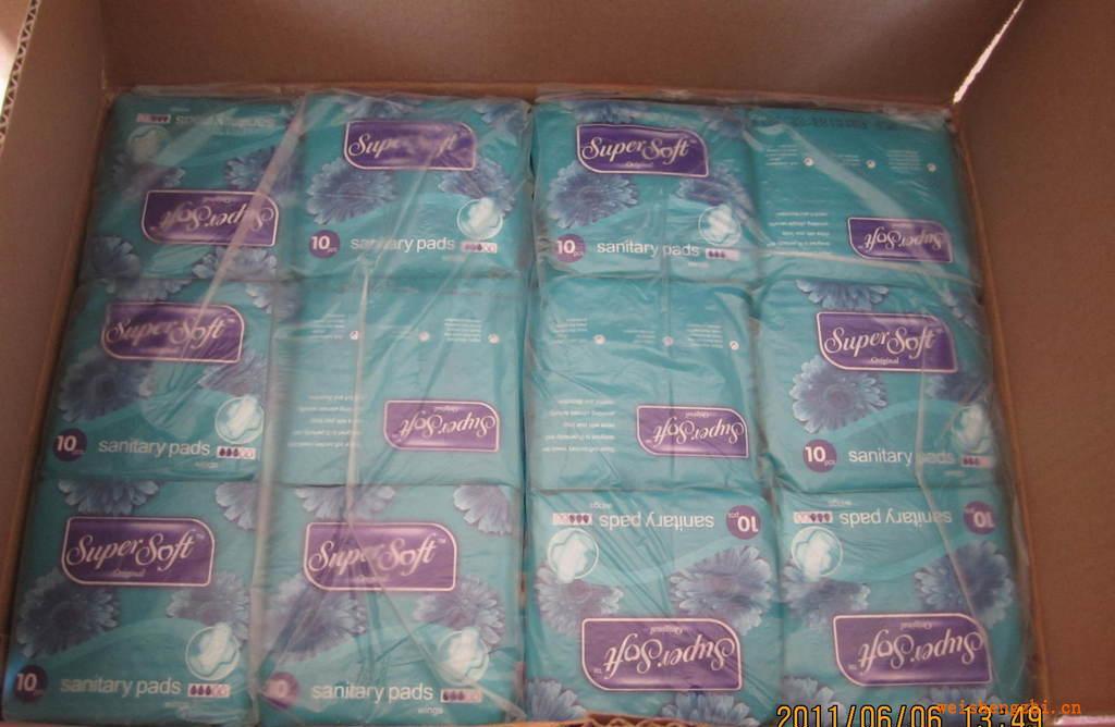加工各种外贸卫生巾OEM卫生巾非洲出口物美价廉诚信加工卫生巾