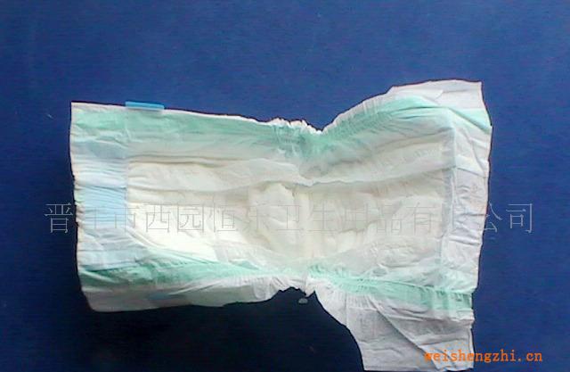 出口外贸纸尿裤低价纸尿裤OEM加工泉州恒乐纸尿裤加工工厂