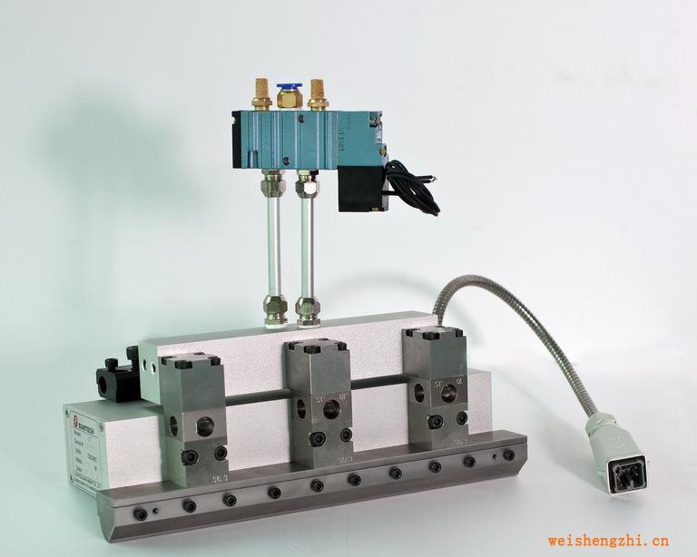 刮枪卫生巾三点胶枪带封口/不带封口三点胶枪SRS290