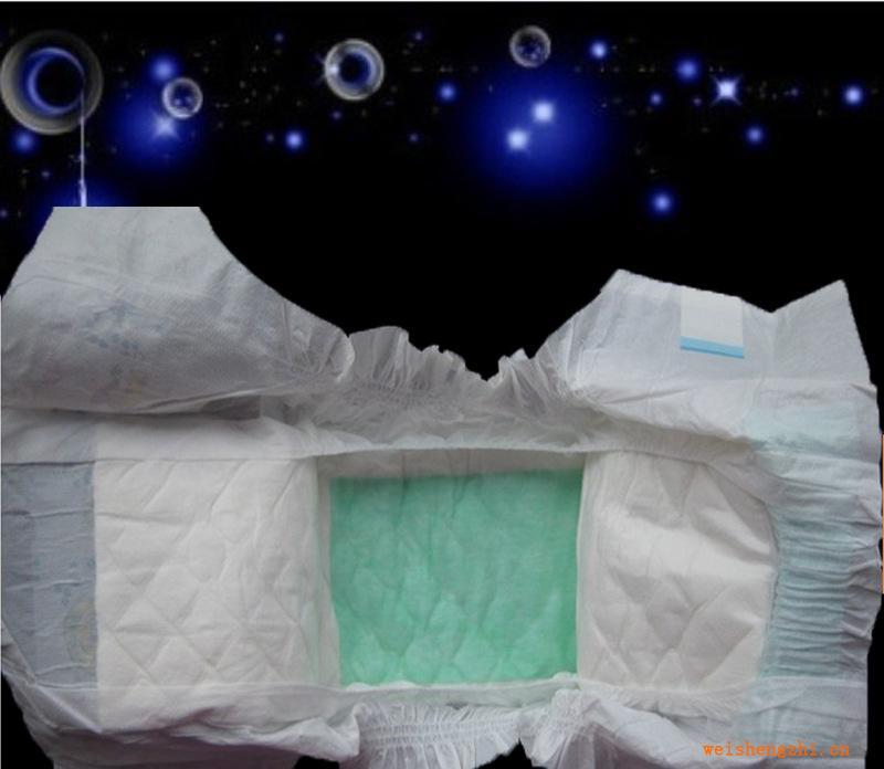 【代工出口】外貿(mào)超柔軟材質(zhì)嬰兒紙尿褲（圖）