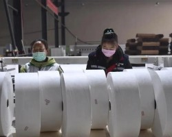 口罩原料涨价内幕：从2万/吨到29万/吨，熔喷布一天涨1万！