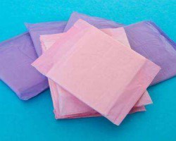 女性“卫生巾自由”长路漫漫